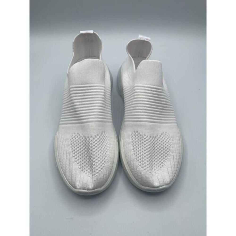 White Slip On Sneaker Women's Size‎ 8